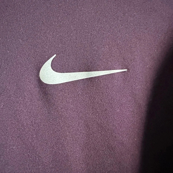 Women’s Nike Classic Quarter Zip Running Top with Dri Fit, Navy Size L - Picture 2 of 9